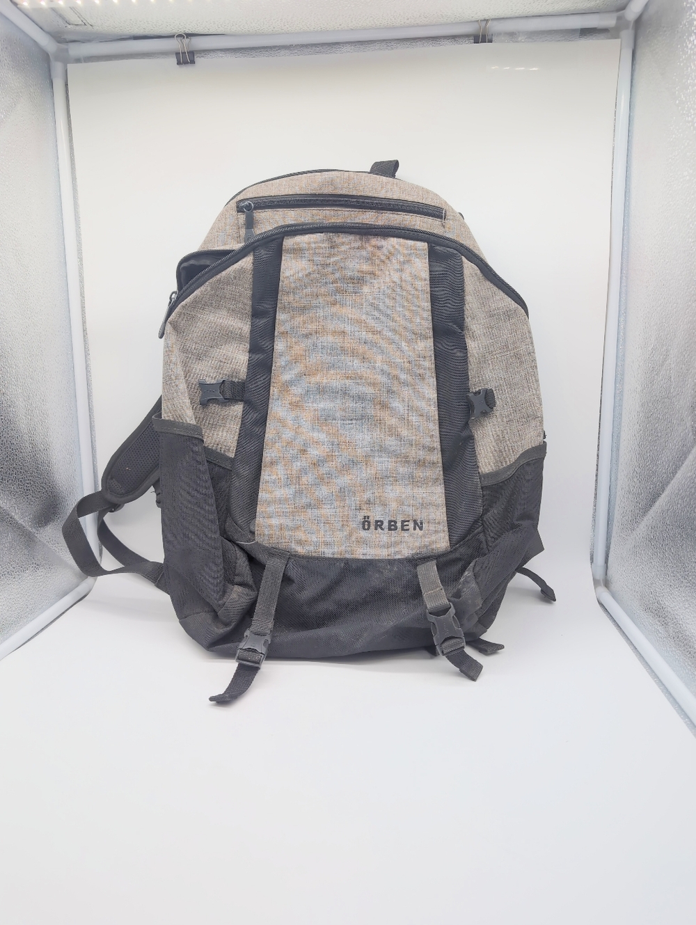Örben Men’s Two-Tone Gray Backpack Padded Laptop Slot